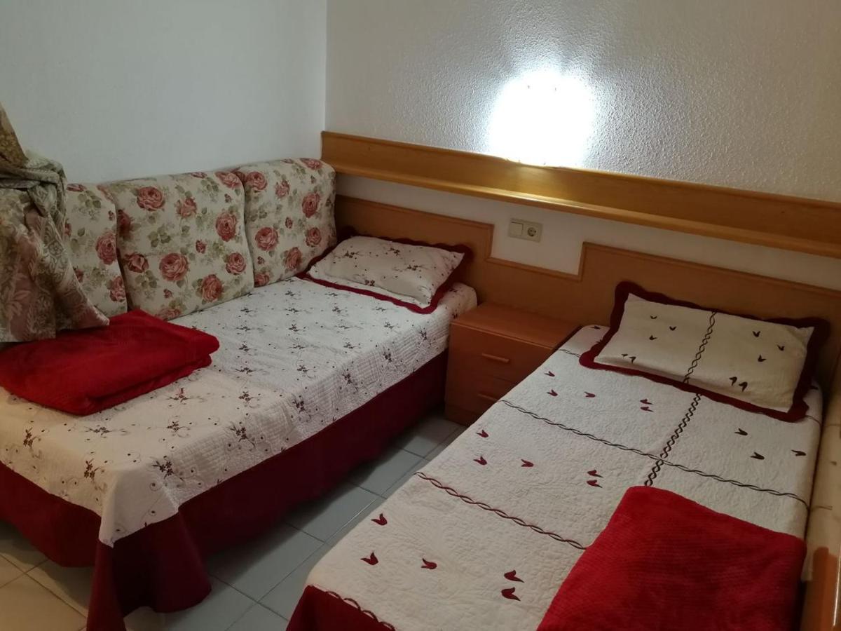 Studio In Aparthotel "Internacional" سالو المظهر الخارجي الصورة